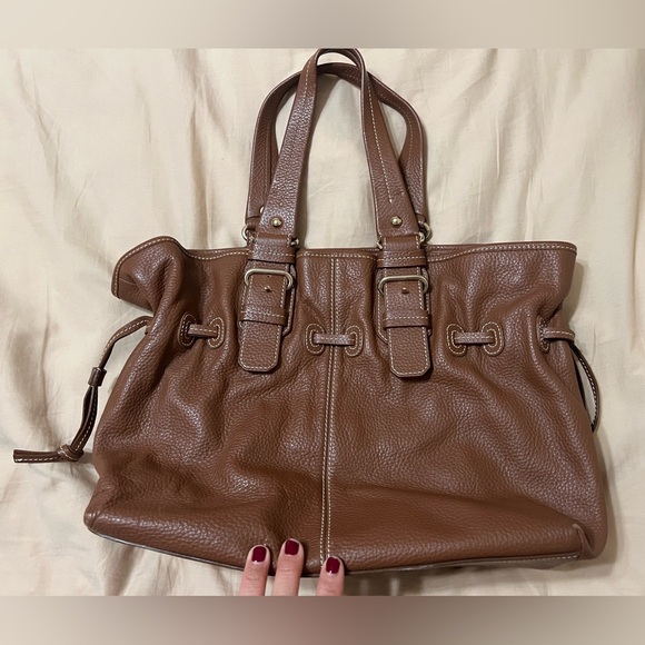 Dooney & Bourke Brown Pebbled Leather Tote Bag - Picture 5 of 8